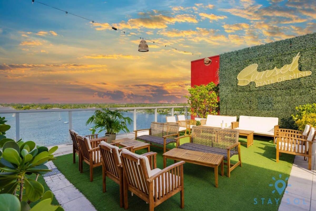 Rooftop Pool - Balcony - Hollywood Beach Broad - Walk Exterior foto