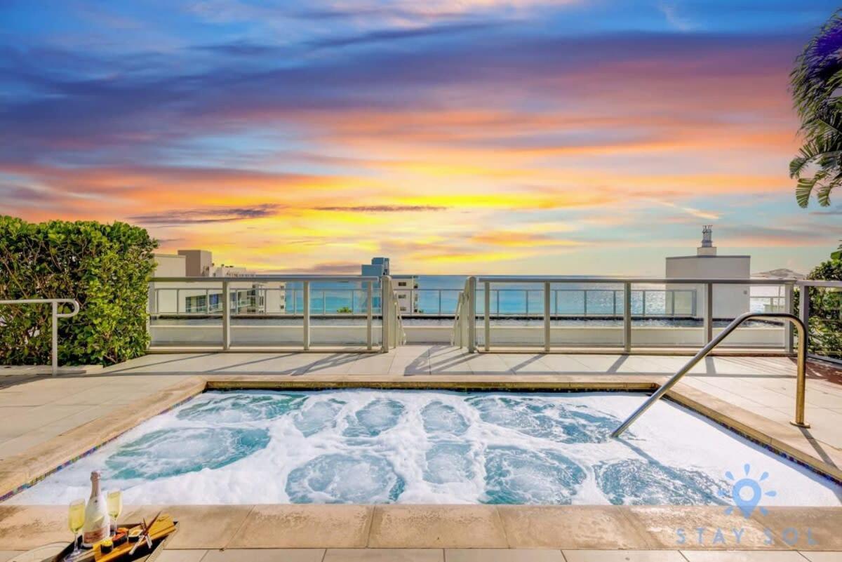 Rooftop Pool - Balcony - Hollywood Beach Broad - Walk Exterior foto