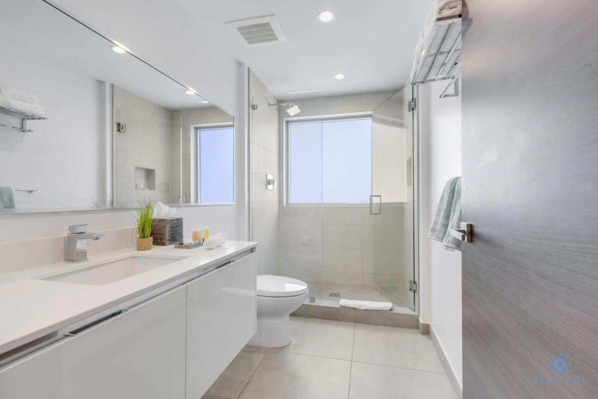 Rooftop Pool - Balcony - Hollywood Beach Broad - Walk Exterior foto