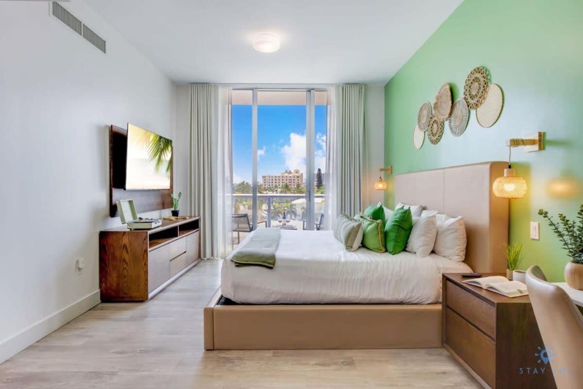 Rooftop Pool - Balcony - Hollywood Beach Broad - Walk Exterior foto